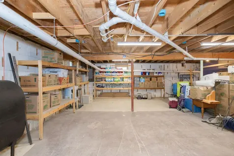751 Holley Road Farmington ME 04938