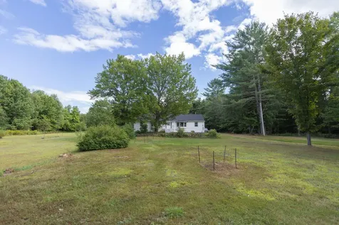 751 Holley Road Farmington ME 04938