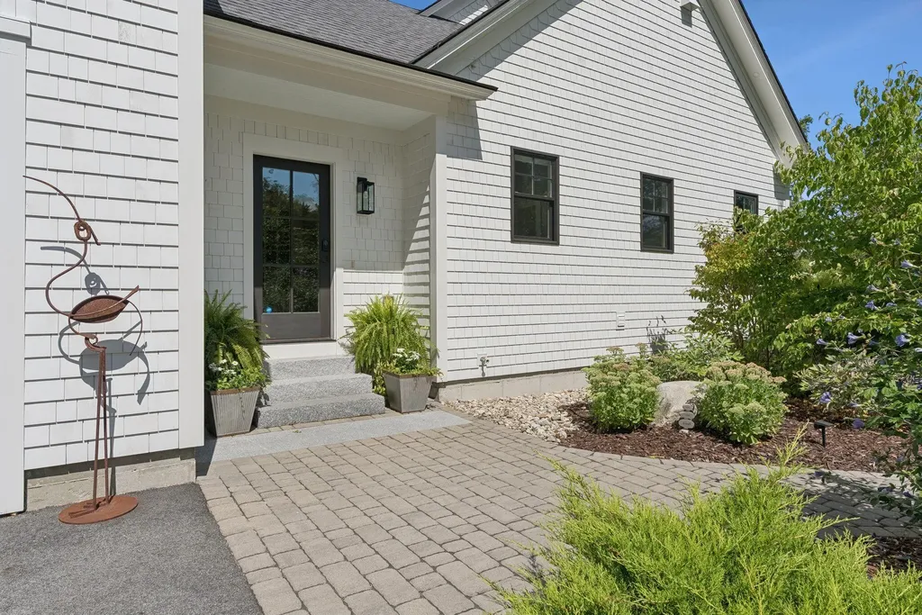 61 Village View Lane North Yarmouth ME 04097