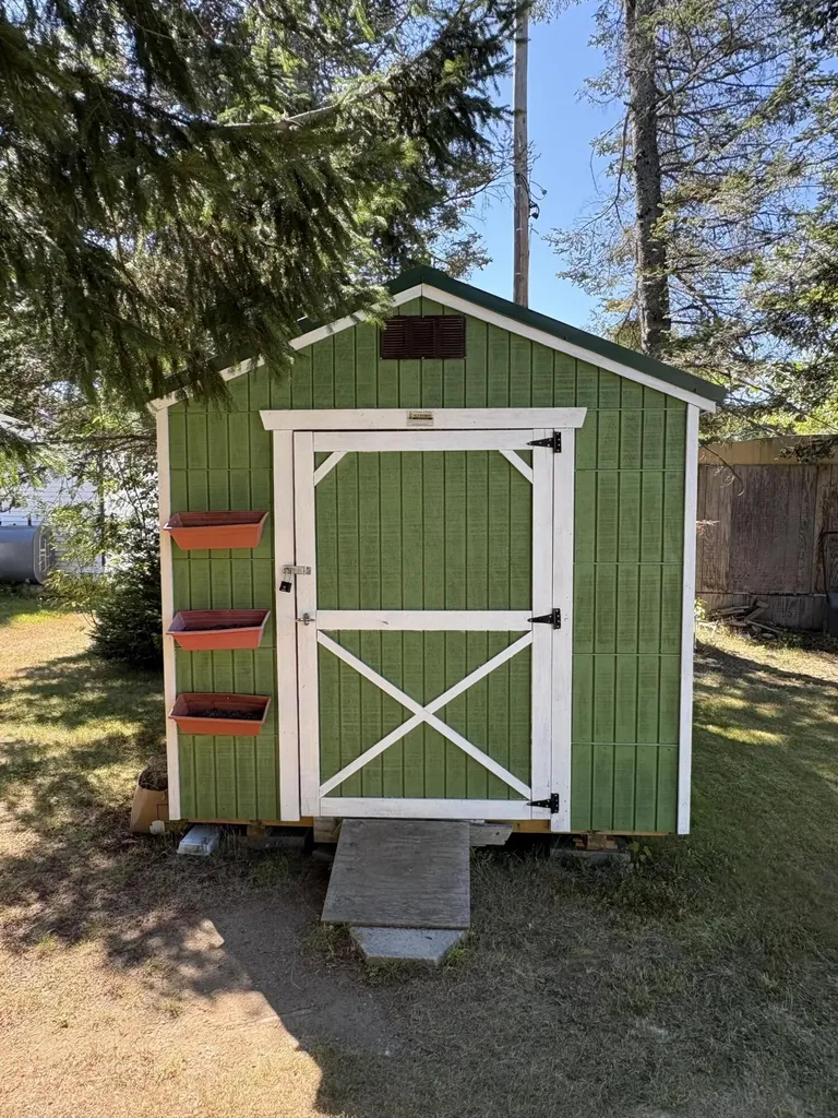 221 Kelley Mobile Home Park Millinocket ME 04462