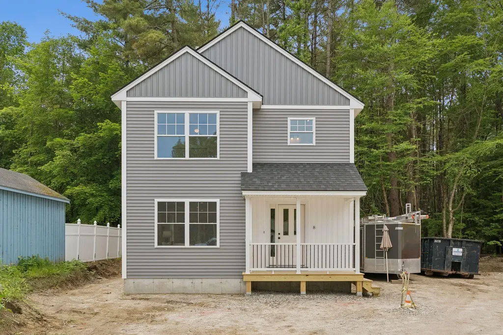 14 Freedom Avenue Westbrook ME 04092
