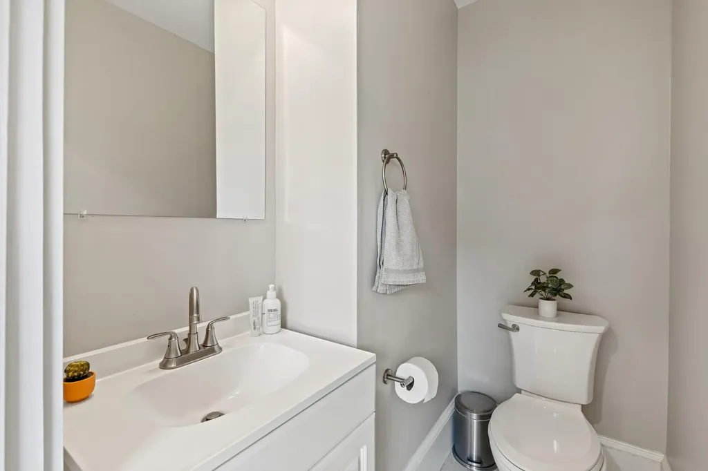 489 Woodford Street Portland ME 04103