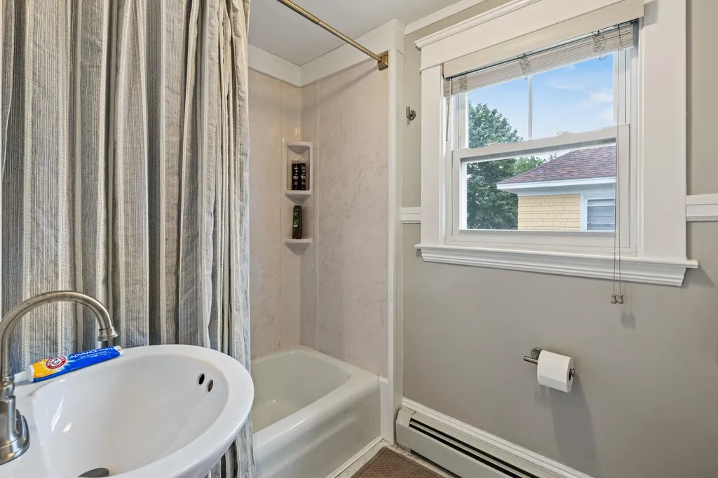 489 Woodford Street Portland ME 04103