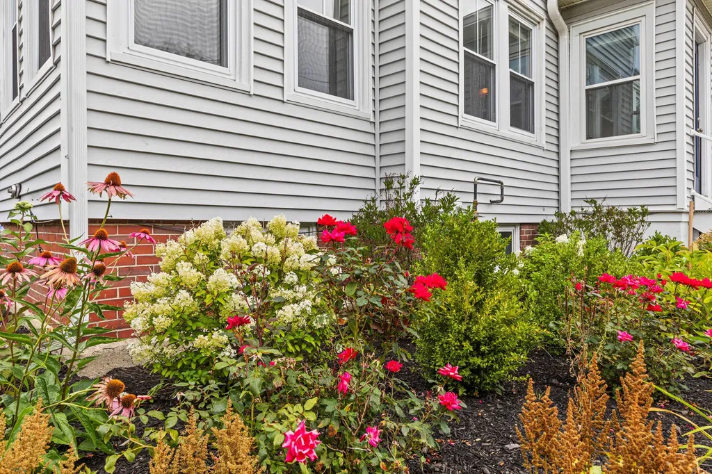 489 Woodford Street Portland ME 04103