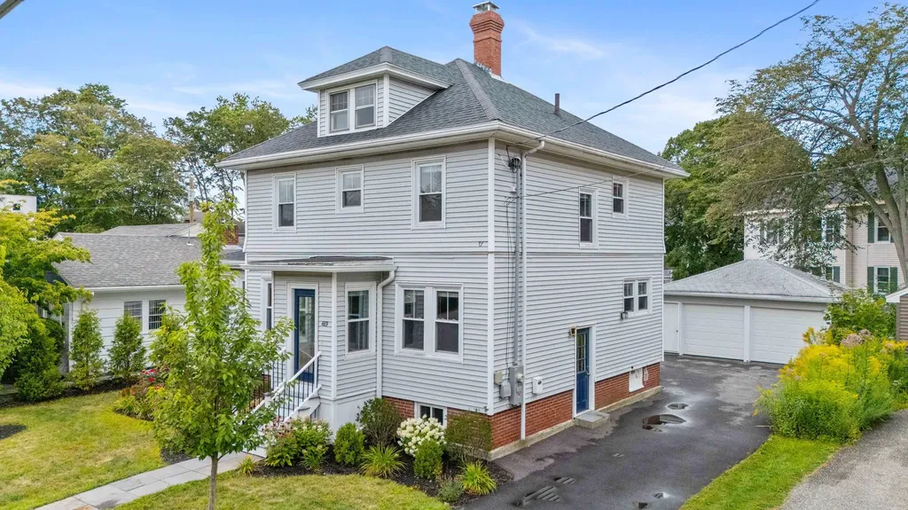 489 Woodford Street Portland ME 04103