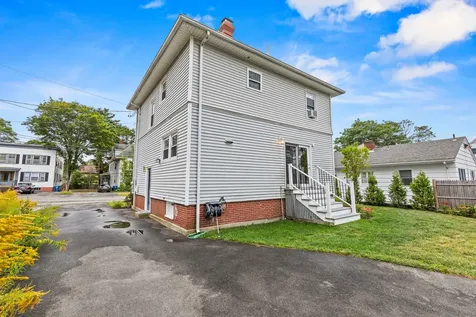 489 Woodford Street Portland ME 04103