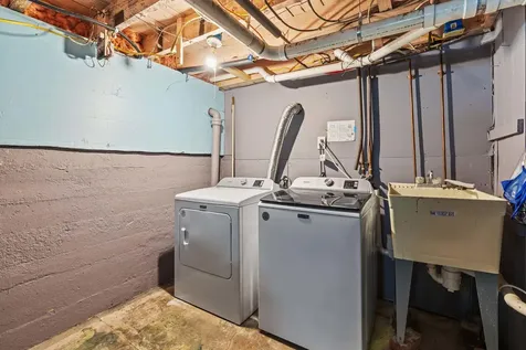 489 Woodford Street Portland ME 04103