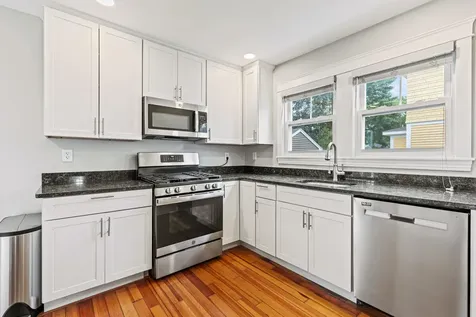 489 Woodford Street Portland ME 04103