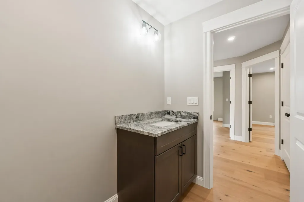 56 Woodbrey Lane Standish ME 04084