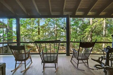 21 Delisle Lane Rome ME 04963