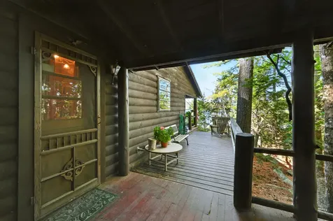 21 Delisle Lane Rome ME 04963