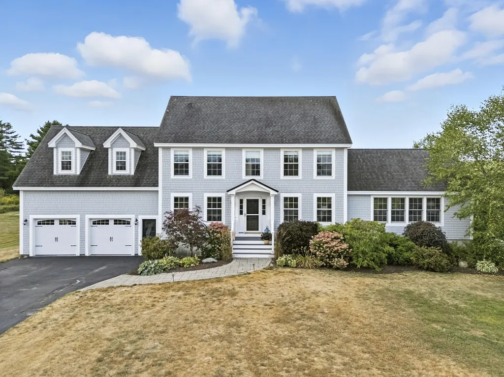 28 Trolly Farm Way Falmouth ME 04105