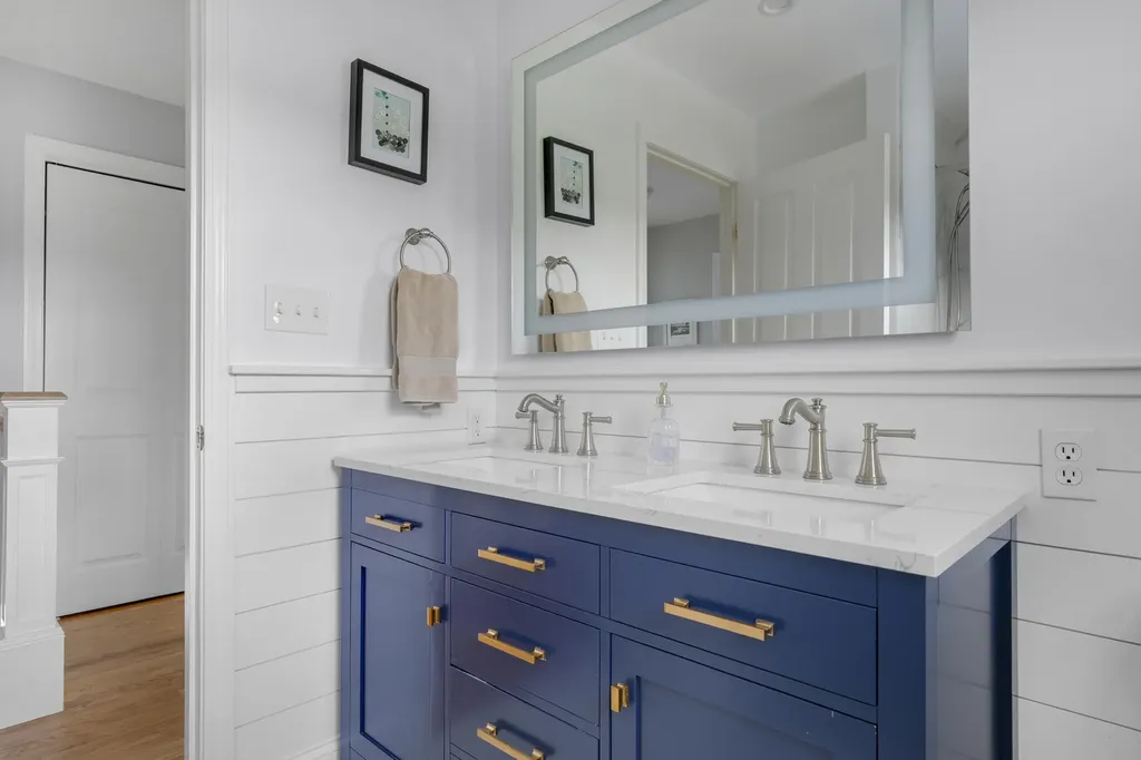28 Trolly Farm Way Falmouth ME 04105
