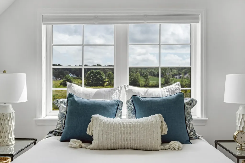 28 Trolly Farm Way Falmouth ME 04105