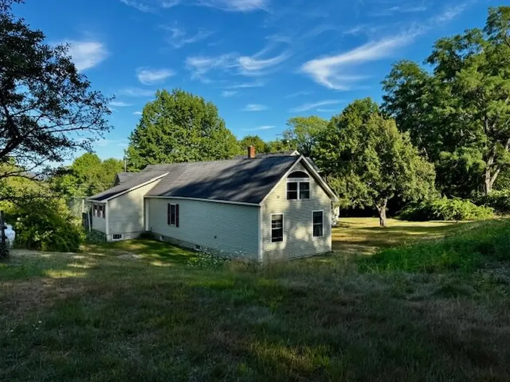 69 Ward Road Athens ME 04912