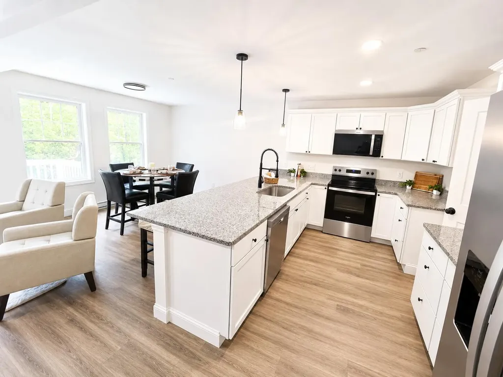 21 Signal Street Sanford ME 04083