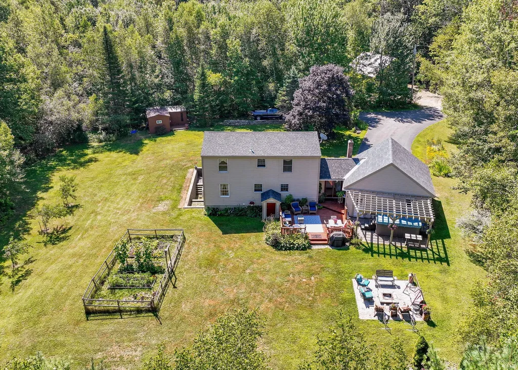 18 Nickel Street Fairfield ME 04937