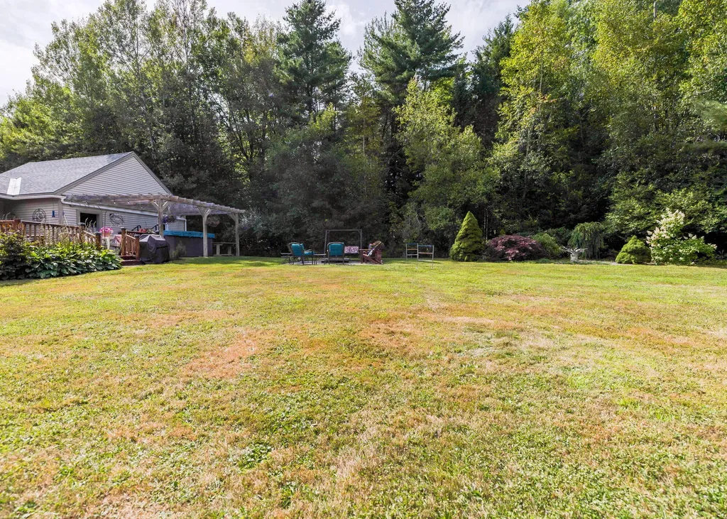 18 Nickel Street Fairfield ME 04937