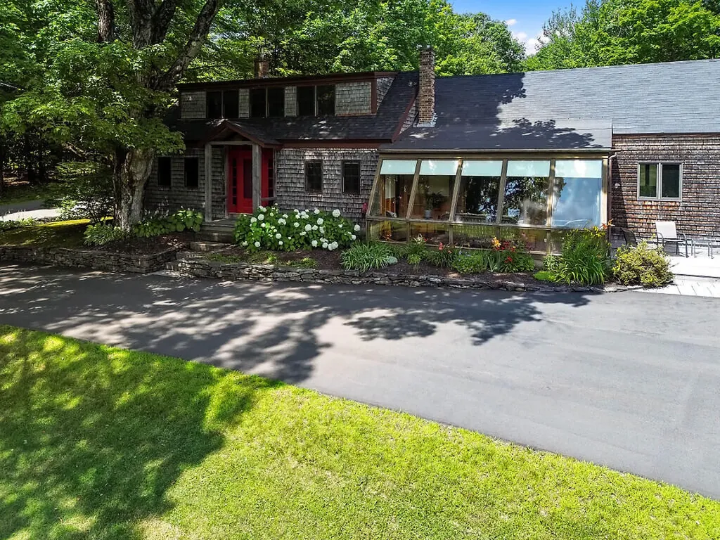 189 Pinnacle Road Canaan ME 04924