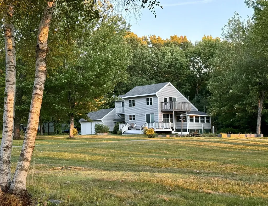 61 Lakeside Place Princeton ME 04668
