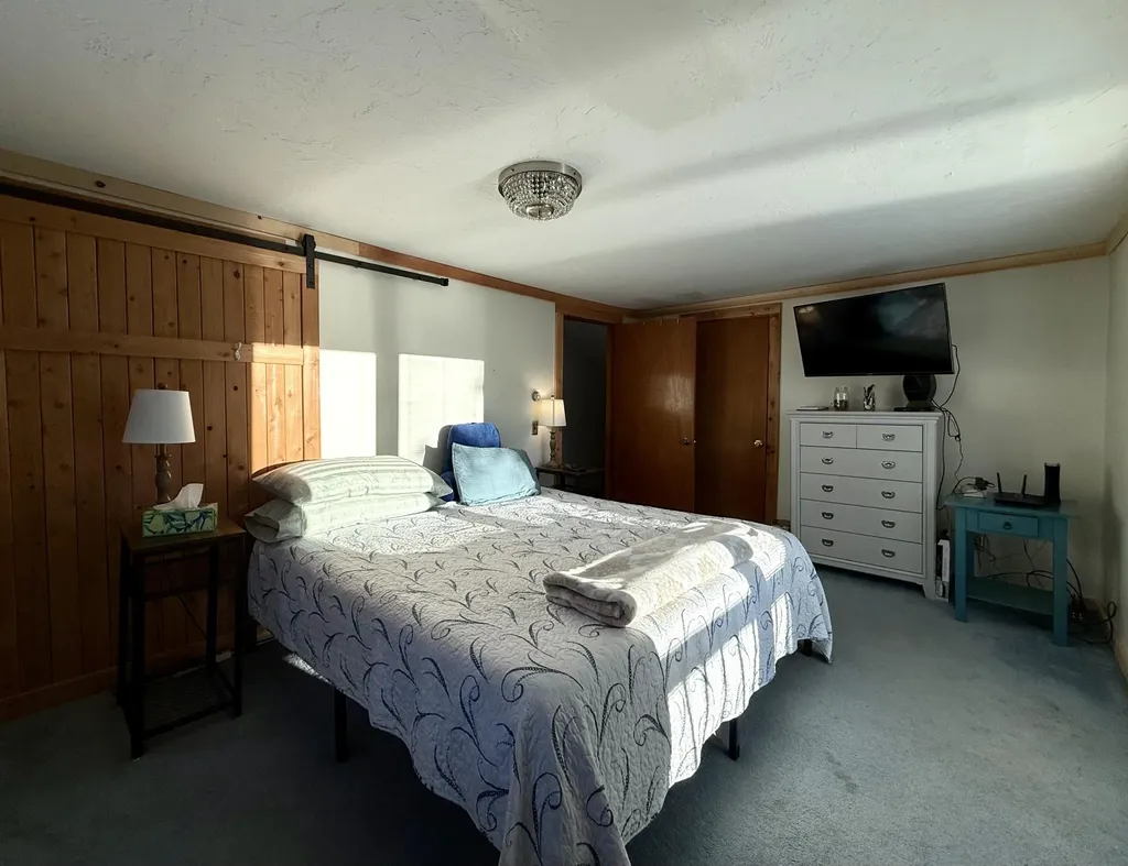 61 Lakeside Place Princeton ME 04668