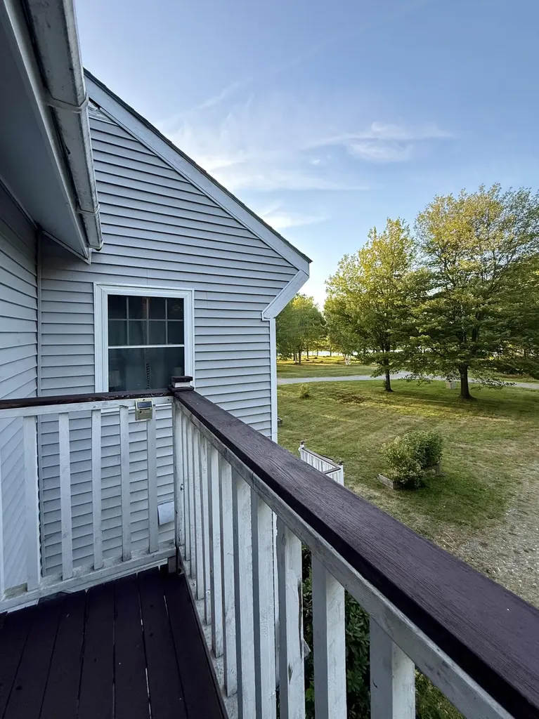61 Lakeside Place Princeton ME 04668
