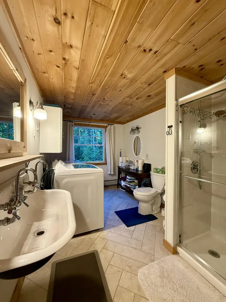 61 Lakeside Place Princeton ME 04668