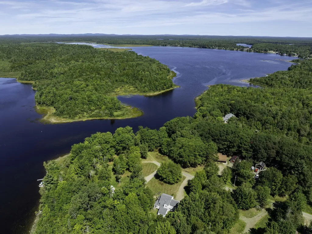 61 Lakeside Place Princeton ME 04668