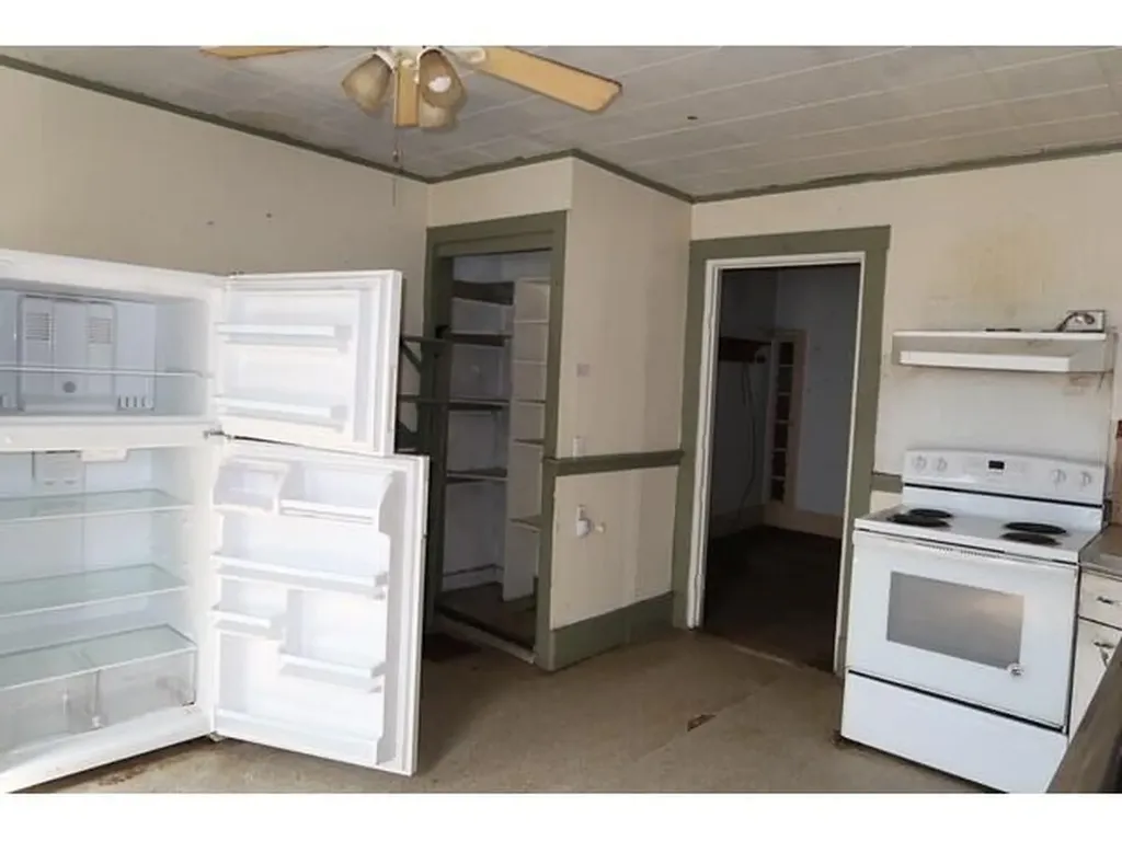 289 Main Street Canaan ME 04924