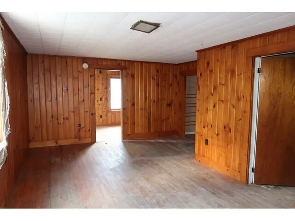 289 Main Street Canaan ME 04924