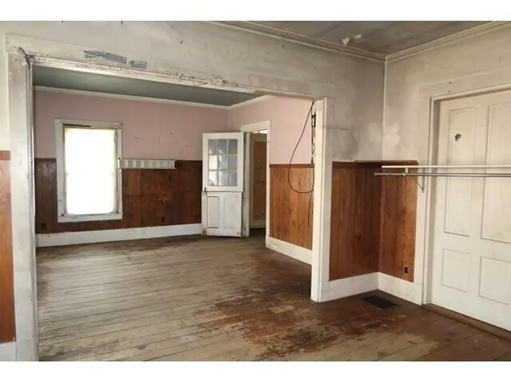 289 Main Street Canaan ME 04924