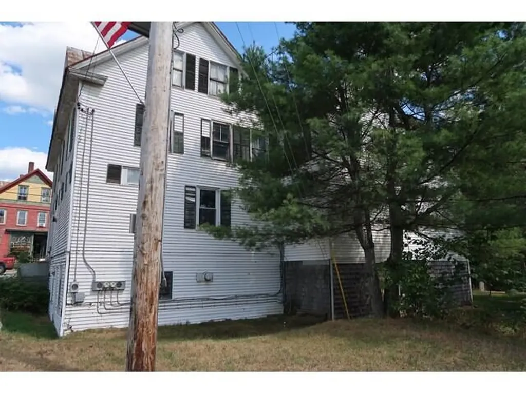 289 Main Street Canaan ME 04924