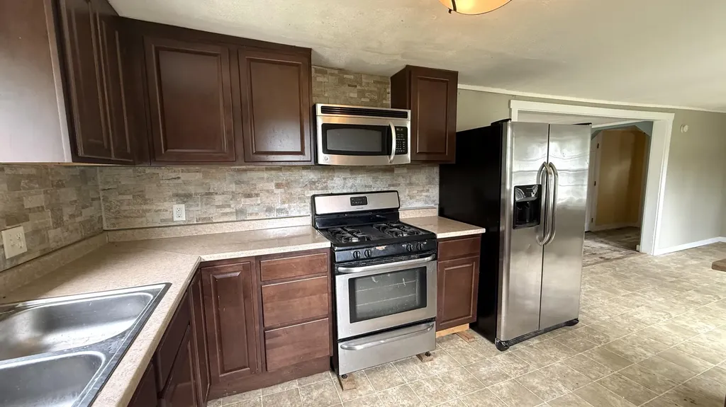 1123 South Street Dover-foxcroft ME 04426