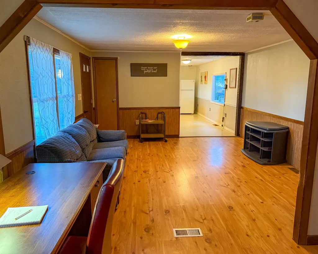 190 W Franklin Road Franklin ME 04634