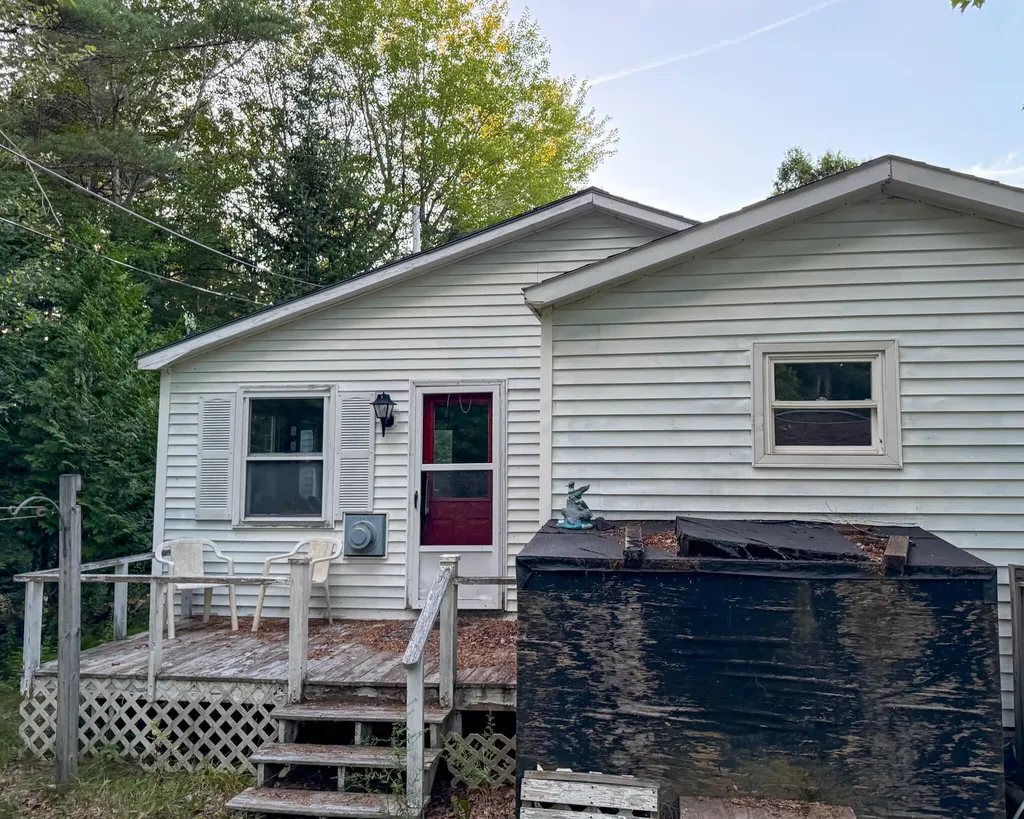 190 W Franklin Road Franklin ME 04634