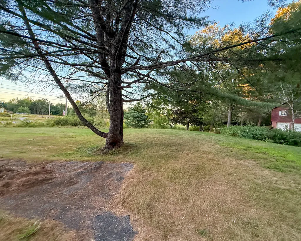 190 W Franklin Road Franklin ME 04634