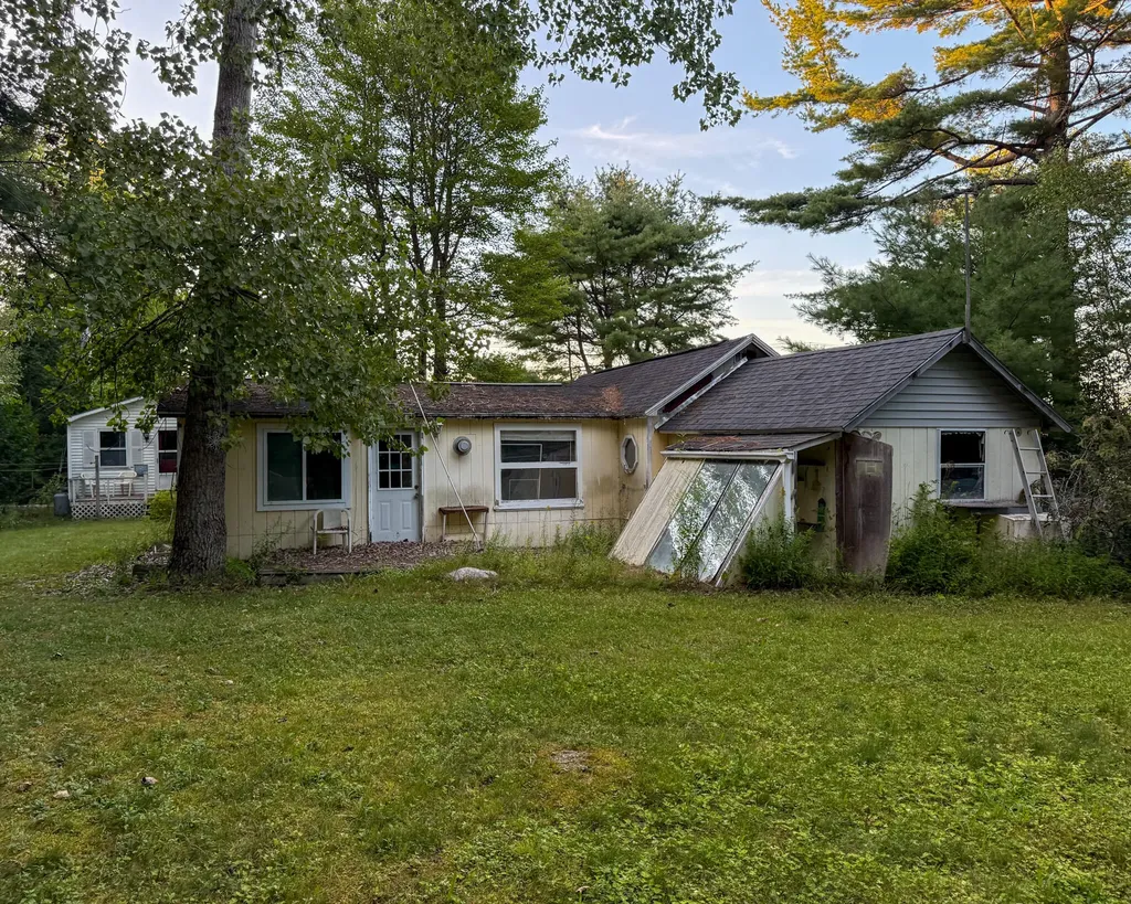 190 W Franklin Road Franklin ME 04634