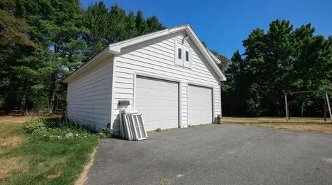 671 Essex Street Bangor ME 04401
