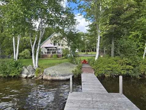 13 Cottage Lane Lincoln ME 04457