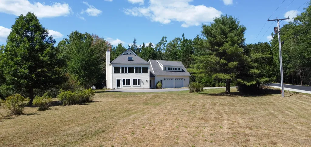 563 Newbury Neck Road Surry ME 04684