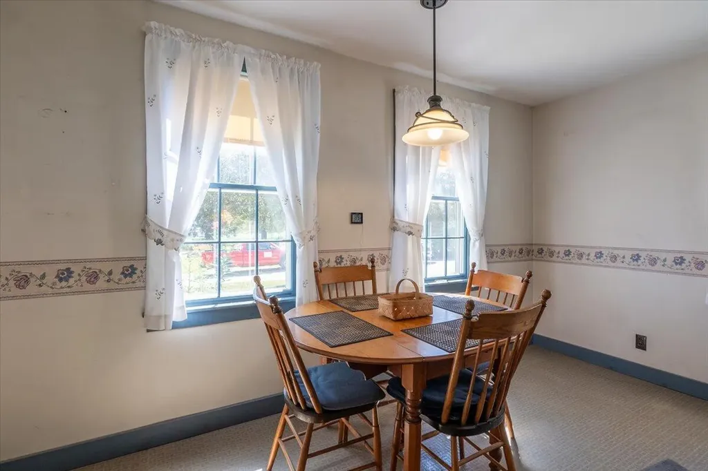 27 Old Augusta Road Warren ME 04864