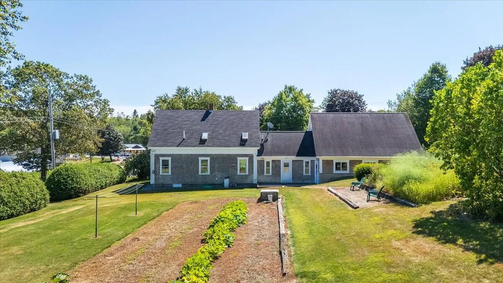 27 Old Augusta Road Warren ME 04864