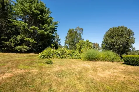 27 Old Augusta Road Warren ME 04864