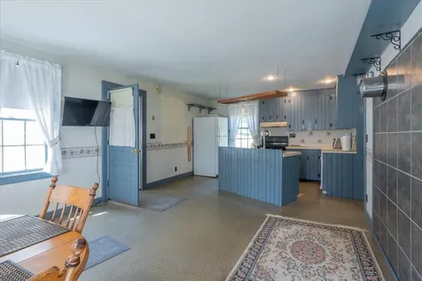 27 Old Augusta Road Warren ME 04864