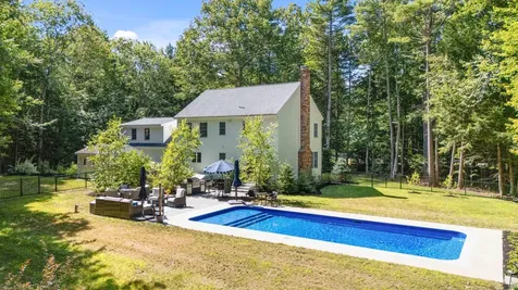9 Halter Lane Gorham ME 04038