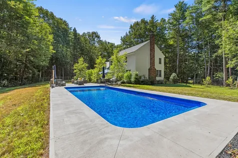 9 Halter Lane Gorham ME 04038