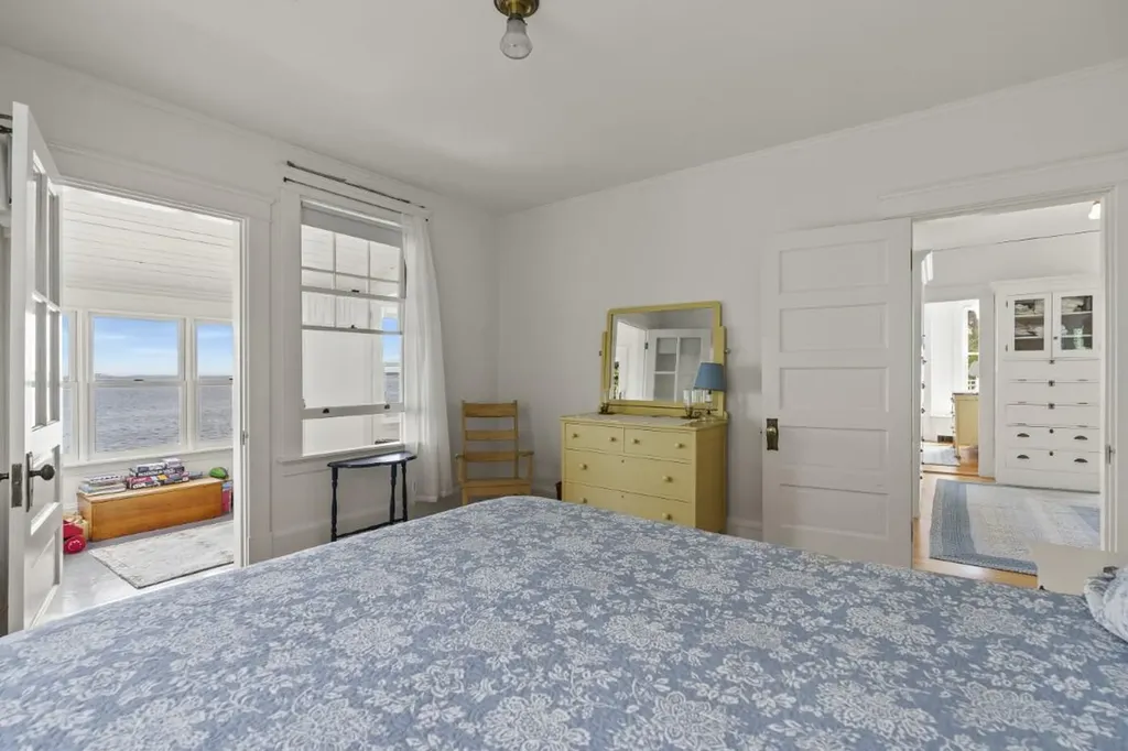 7 Bayberry Lane Southport ME 04576