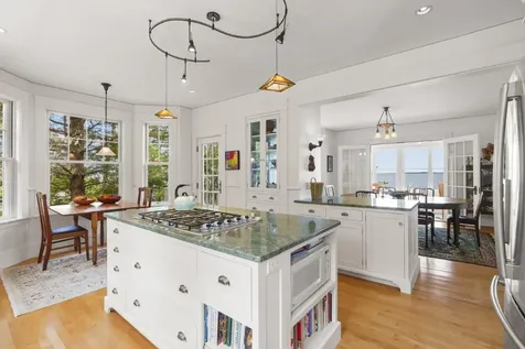 7 Bayberry Lane Southport ME 04576