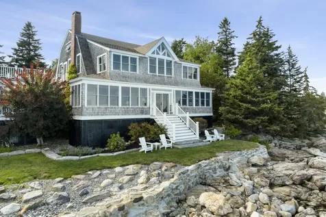 7 Bayberry Lane Southport ME 04576