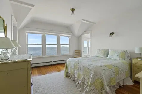 7 Bayberry Lane Southport ME 04576